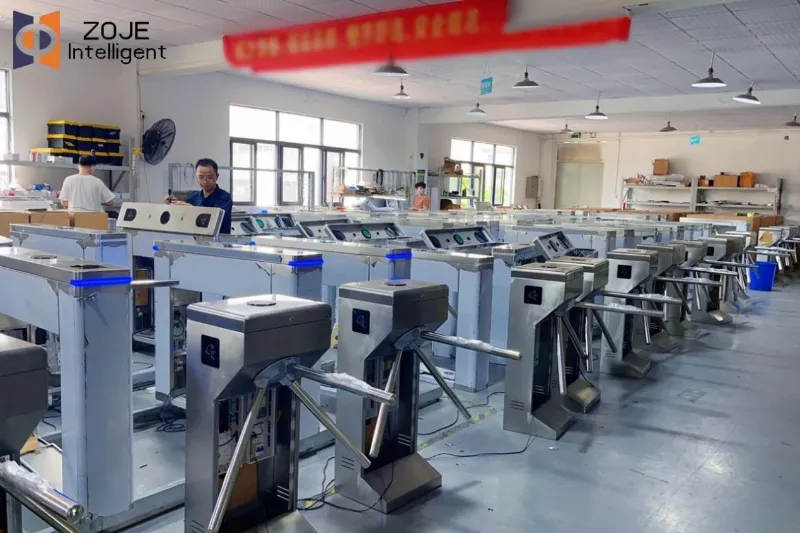 ​ZOJE की फ़ैक्टरी में आपका भ्रमण: कैसे ZOJE बाहरी उपयोग के लिए कठिन तिपाई टर्नस्टाइल गेट बनाता है